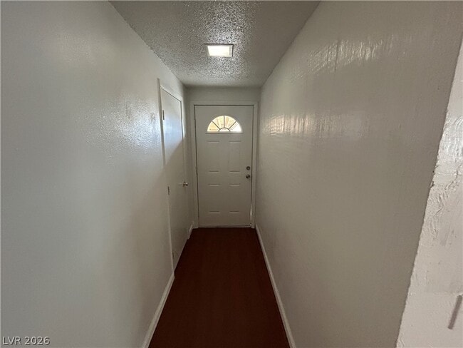 Building Photo - 1405 E McWilliams Ave