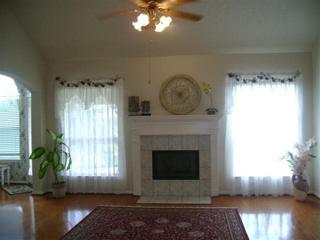 Building Photo - 3759 Heritage Colony Dr