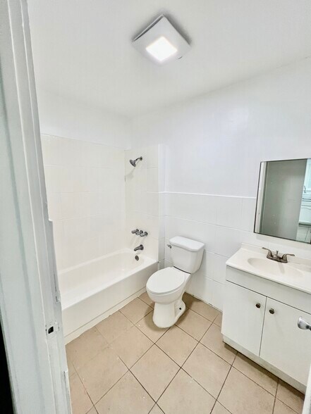 BATHROOM - 1853 W Adams Blvd