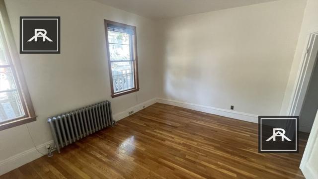 Building Photo - 3 bedroom in Brookline MA 02445