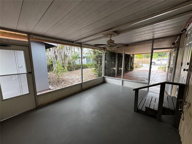 Building Photo - 12036 Grace Ln