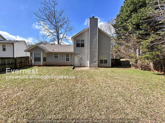 Building Photo - 2410 Lafortune Dr