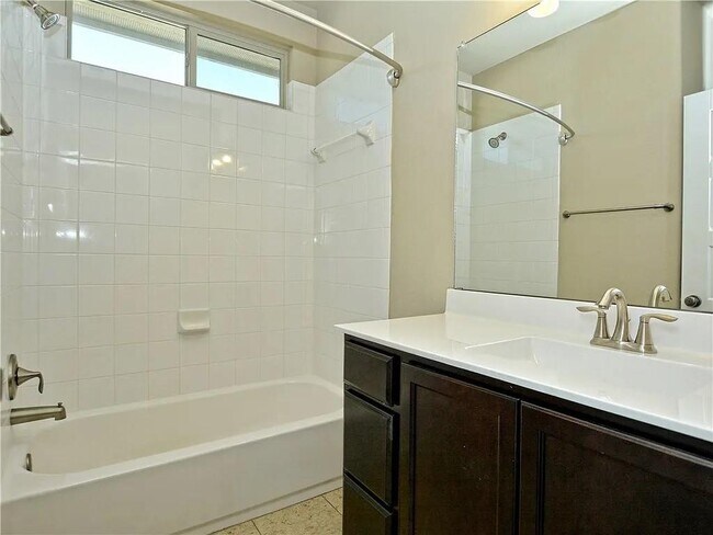 Building Photo - 9512 Solana Vista Loop