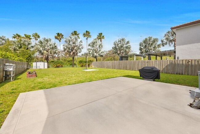 Building Photo - 24970 SW 108th Ave