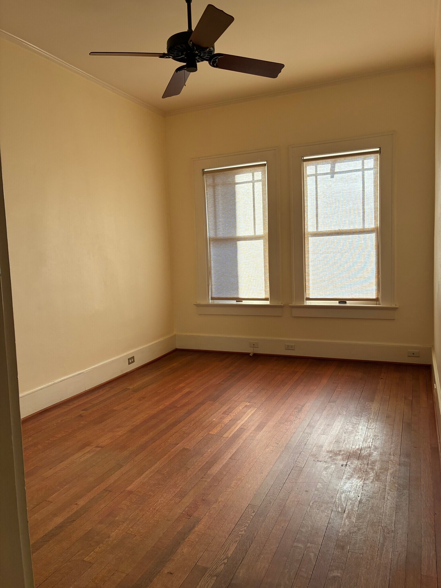 Building Photo - 3511 Dartmouth Ave