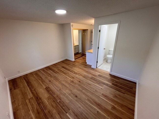 Building Photo - Snag This Rare Gem! 3 Bed, 2 Bath Ranch on a Large Lot