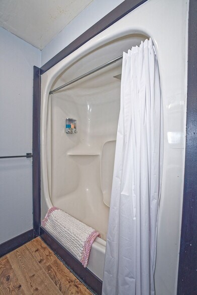 Building Photo - 84 Madison Ave