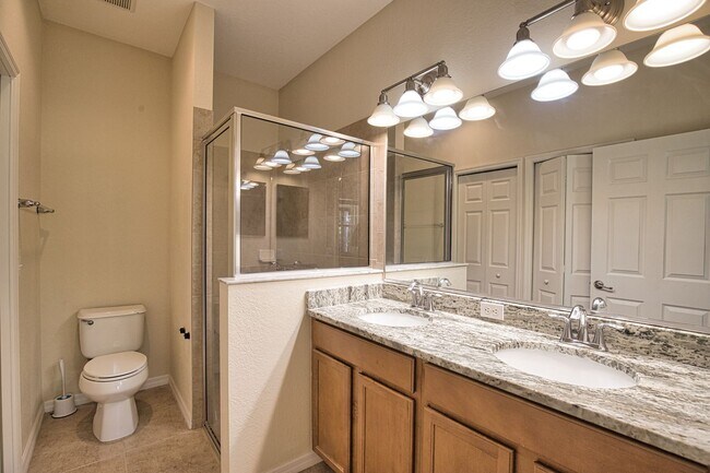 Building Photo - Annual Unfurnished 3 Bed 2 Bath Single Family Home in Stoneybrook of Venice!