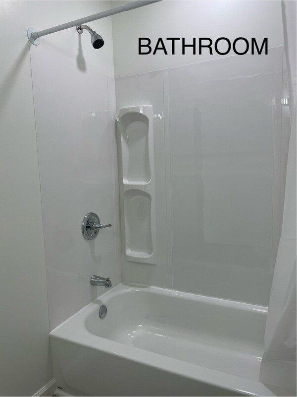 Building Photo - 2505 Delaware St