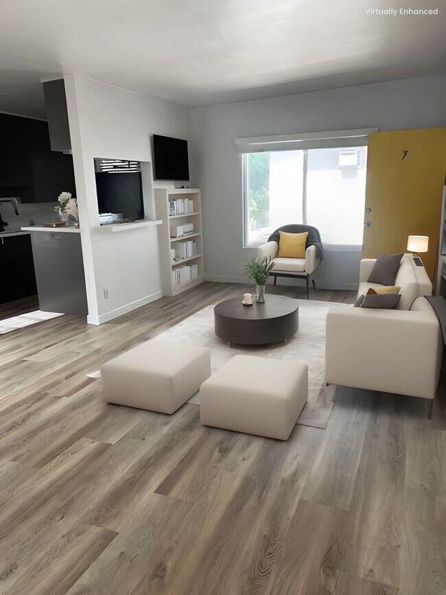 Primary Photo - Stunning 2-Bedroom Townhome in the Heart o...
