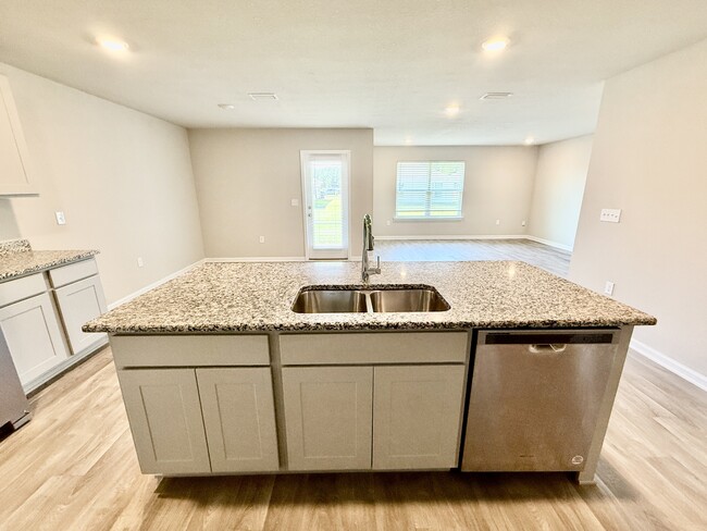 Building Photo - 10365 Zenyatta Lp
