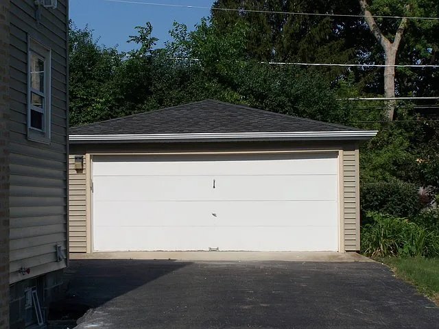 Building Photo - 412 N Wille St