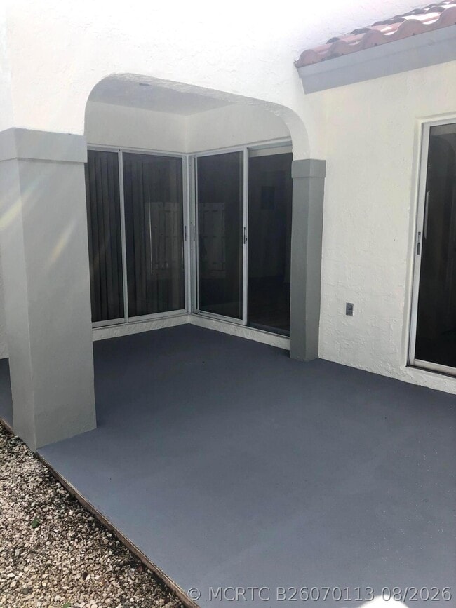 Building Photo - 1371 Cottonwood Cir