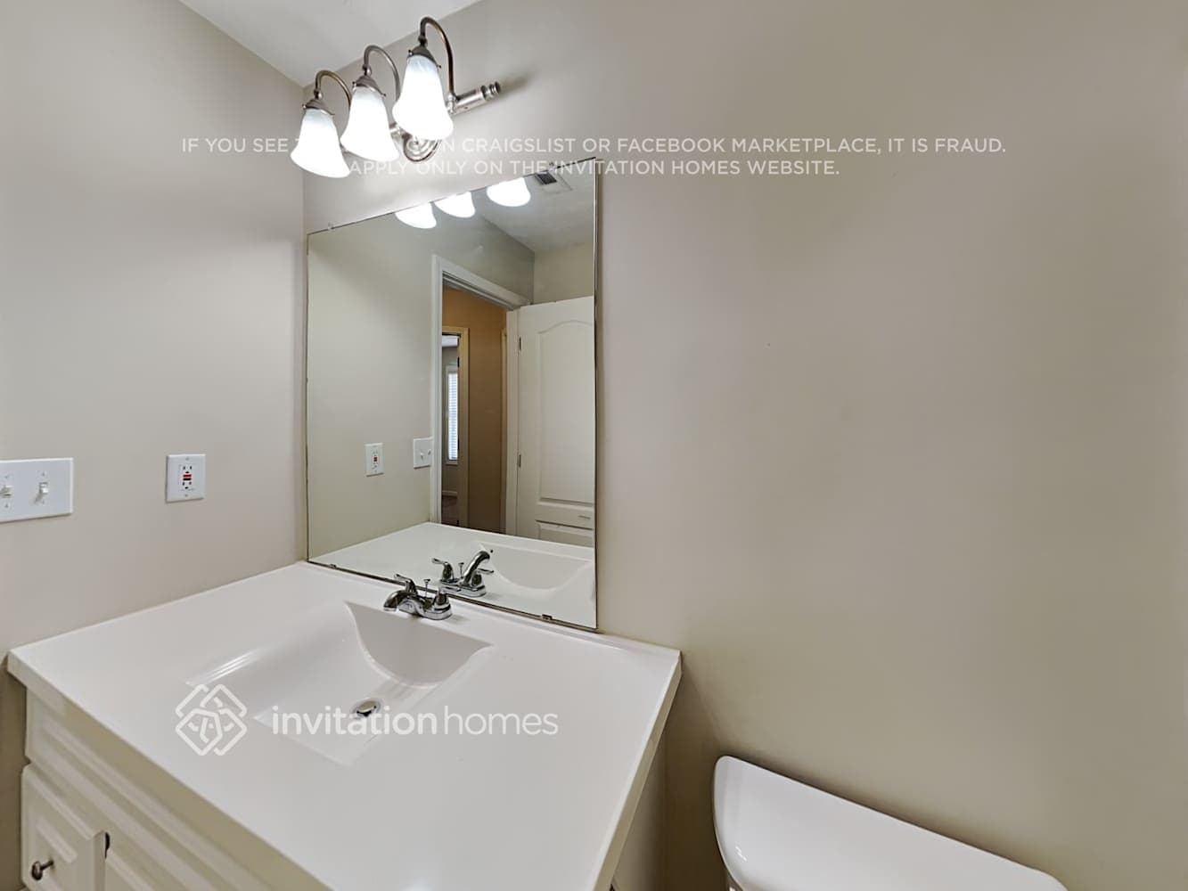 Building Photo - 10 Tabitha Ct