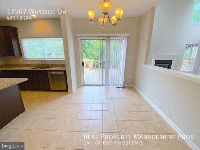 Building Photo - 17567 Wayside Dr