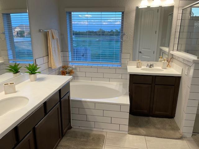 Building Photo - 1925 Waterfall Ave