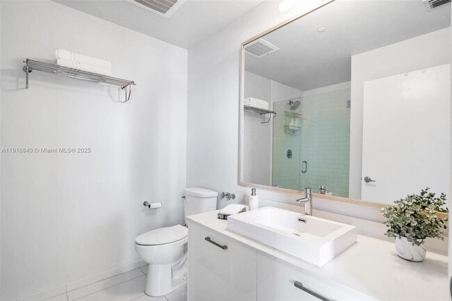 Building Photo - 151 SE 1st St