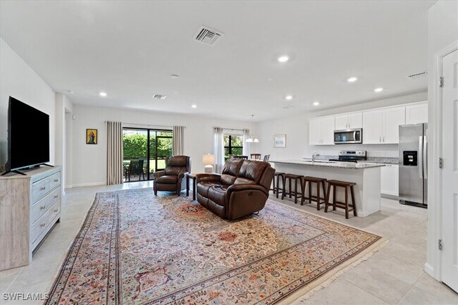 Building Photo - 4596 Lamaida Ln