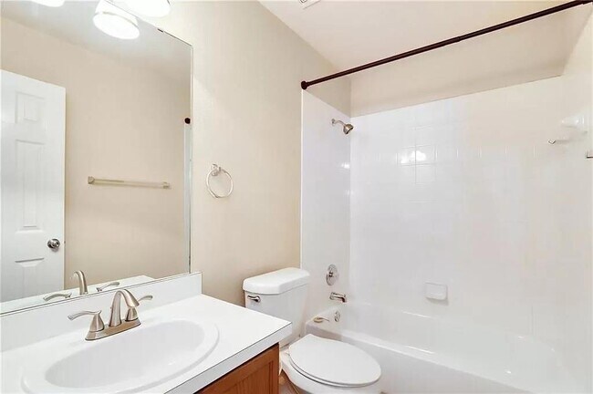 Building Photo - 809 Barefoot Cove
