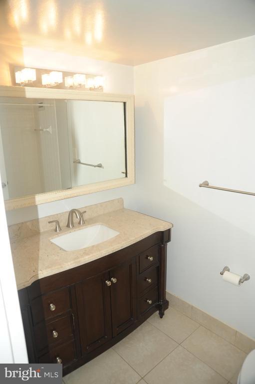 Building Photo - 5225 Pooks Hill Rd