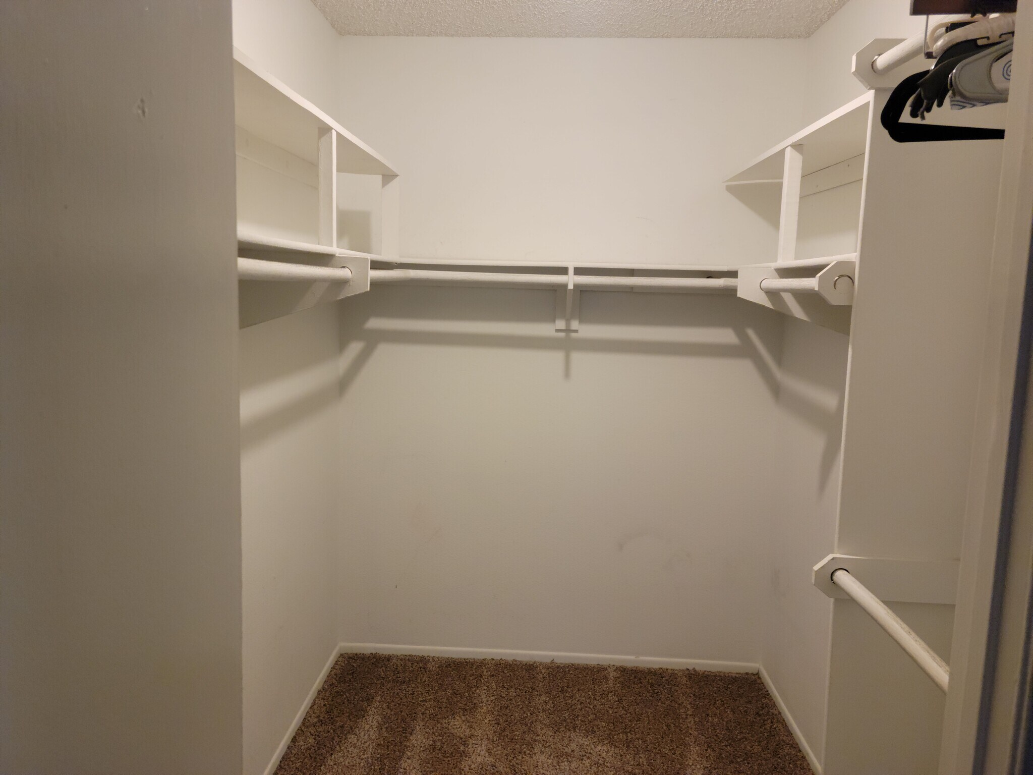 Walk-in Closet (Master Bedroom) - 18804 Mandan St