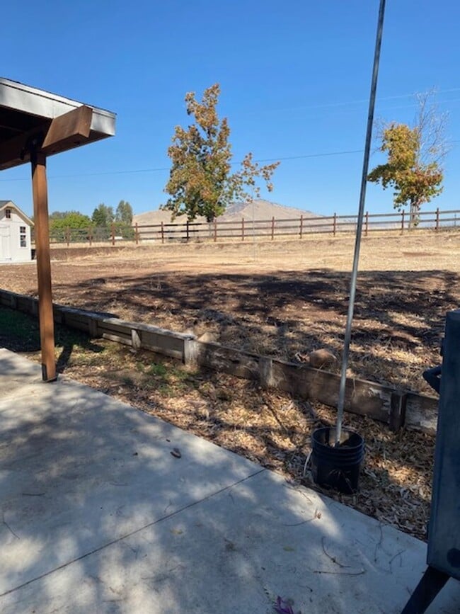 Building Photo - Peaceful Country Living on Thermal Road 3 ...