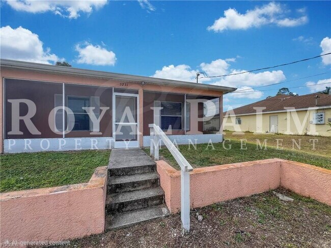 Building Photo - $350 Off First Month’s Rent if You Apply by Feb 28th - Make Yourself at Home — Charming 3-Bed, 2-...