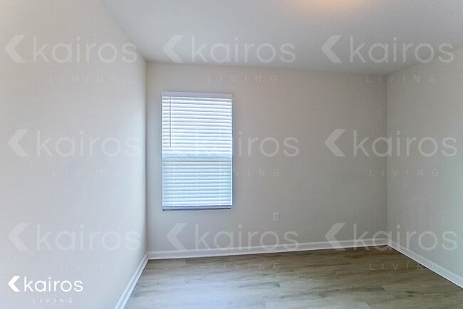 Building Photo - 157 Cora Rd