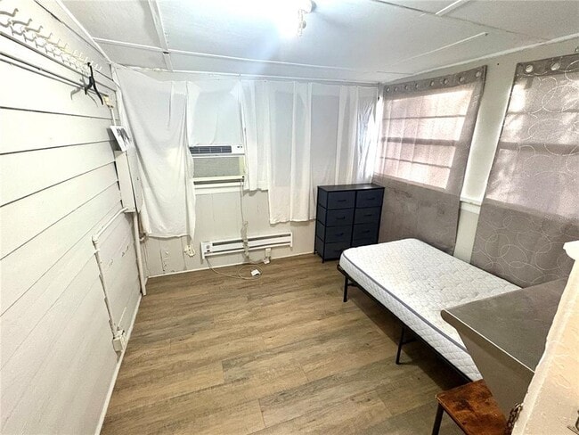 Building Photo - 1145 16th Ave S