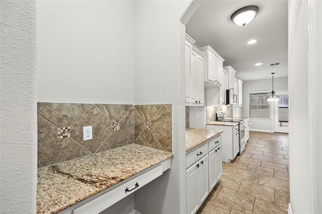 Building Photo - 2408 Comal Ct