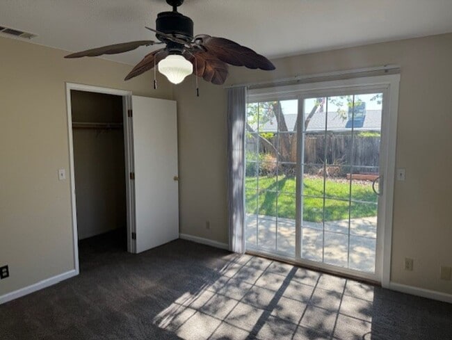 Building Photo - 3 Bedroom Home In Quail Ridge