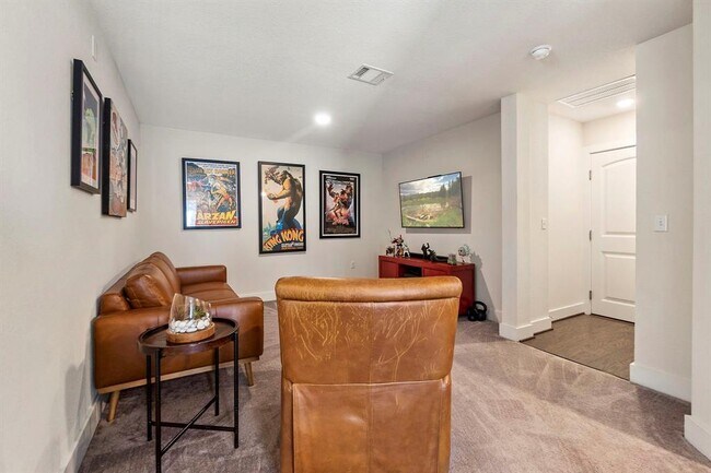 Building Photo - 7505 Belfair Ter