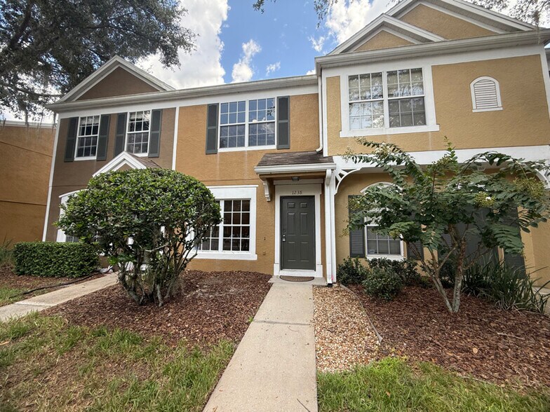 Building Photo - 1238 Standridge Dr