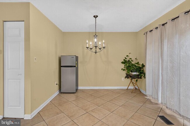 Building Photo - 1152 Southern Night Ln