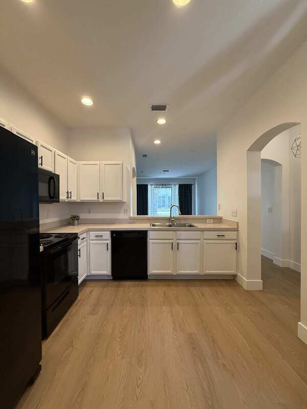 Building Photo - 2608 Chelsea Manor Blvd
