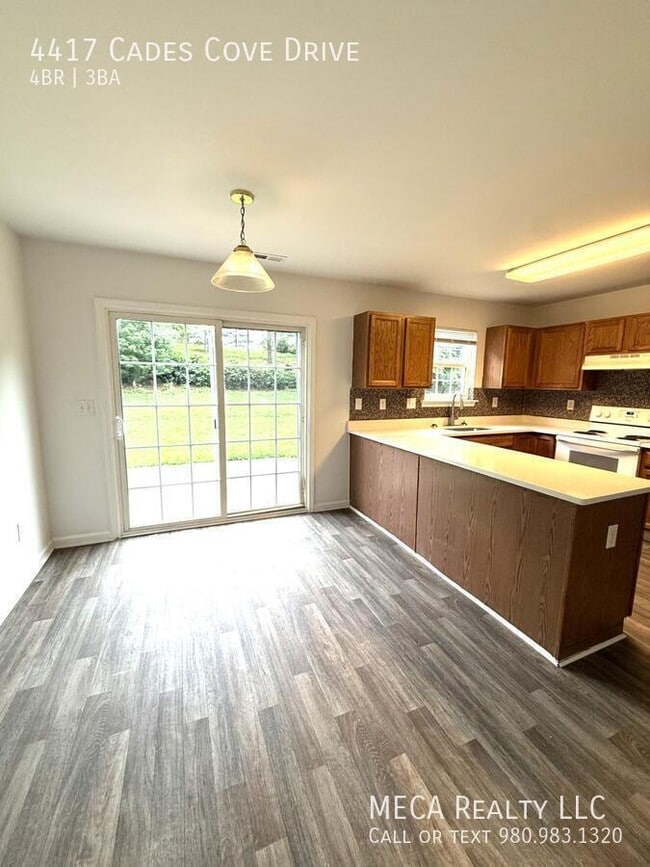 Building Photo - 4417 Cades Cove Dr