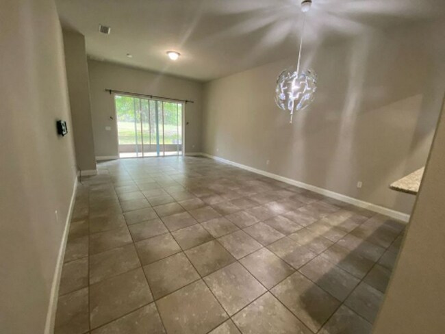 Building Photo - 3 Bedroom 2 Bath Home in Ormond Beach for RENT!