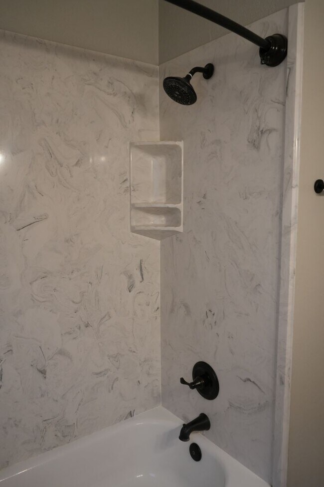 Building Photo - 3813 33rd St