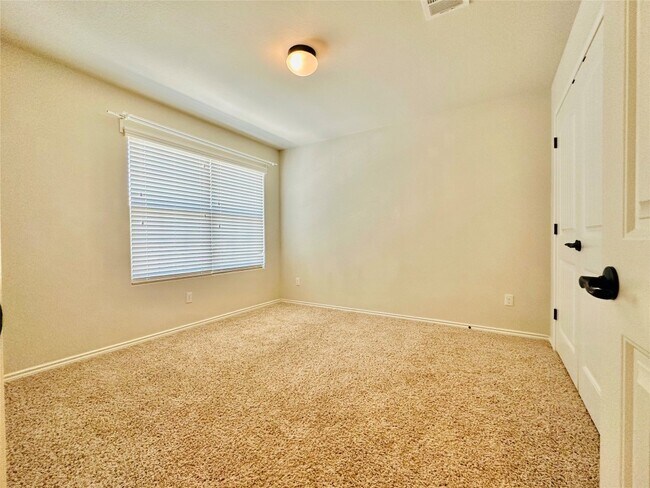 Building Photo - 7317 Highland Bluff Cove