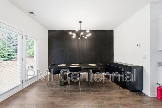 Building Photo - 192 Hampton Cir