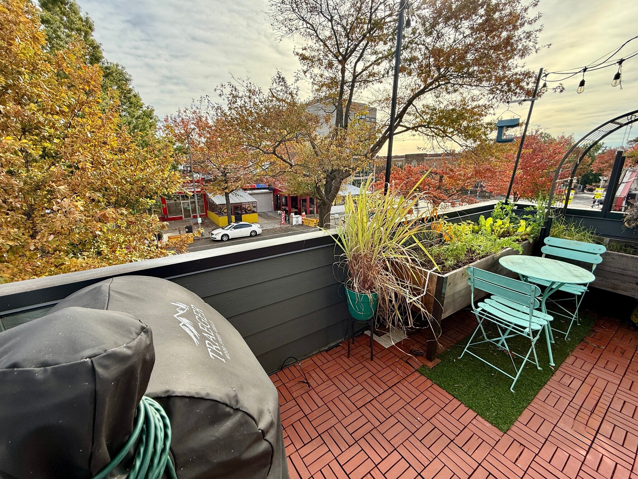 Building Photo - 3916 14th St NW