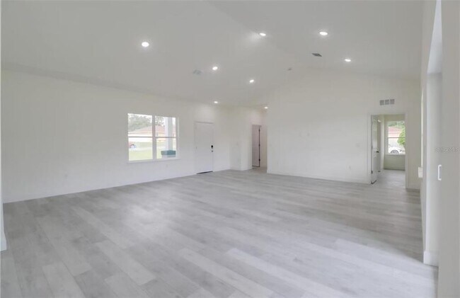 Building Photo - 14908 SW 63rd Ct