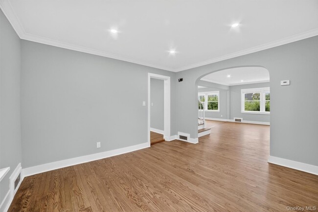 Building Photo - 3538 James St
