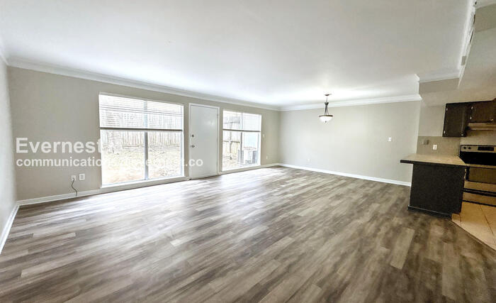 Building Photo - 684 Idlewild Cir