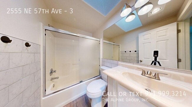 Building Photo - 2555 NE 57th Ave