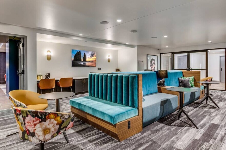 Building Photo - 1122 Madison St