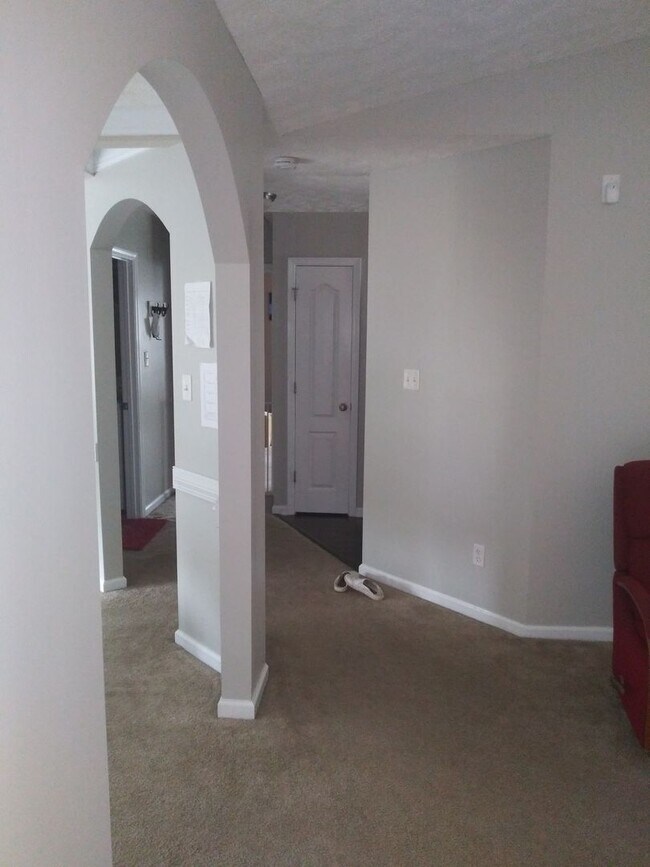 Building Photo - Beautiful Home!!!!