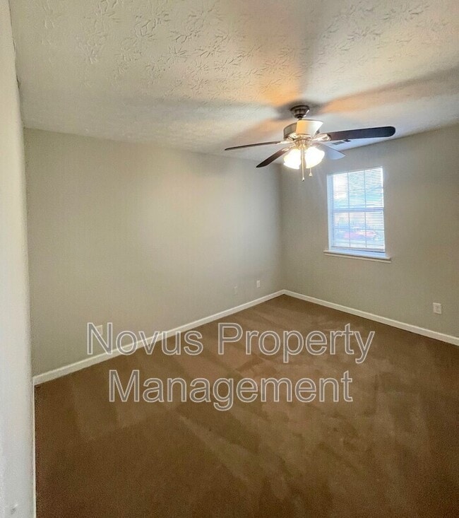 Building Photo - 709 South St