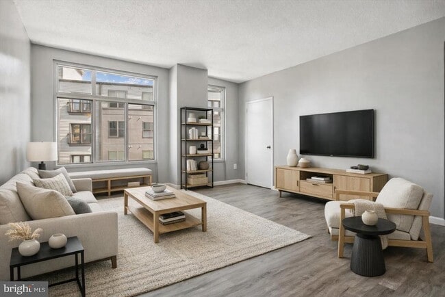 Building Photo - 28 Allegheny Ave