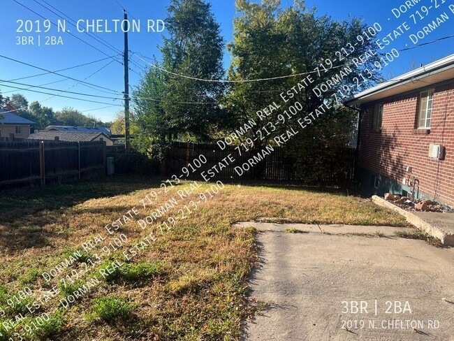 Building Photo - 2019 N Chelton Rd